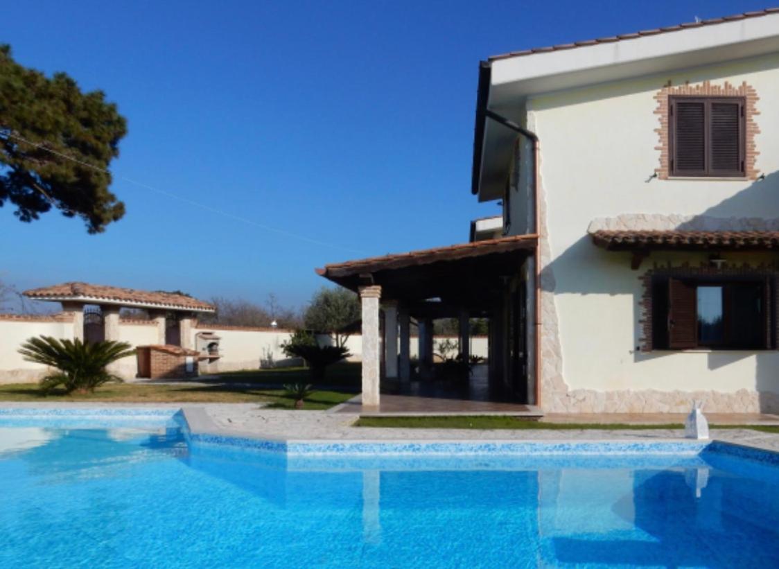 Gold House Luxury Anzio 빌라 외부 사진